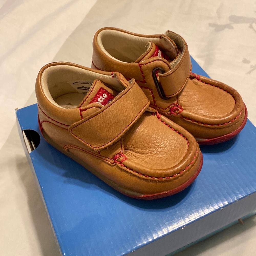 NEW. Falcotto by Naturino leather lined luxury toddler shoes.